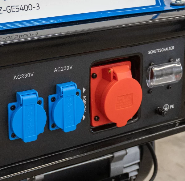 BENZIN GENERATOR 5500 W / 230 V / 400 V 5